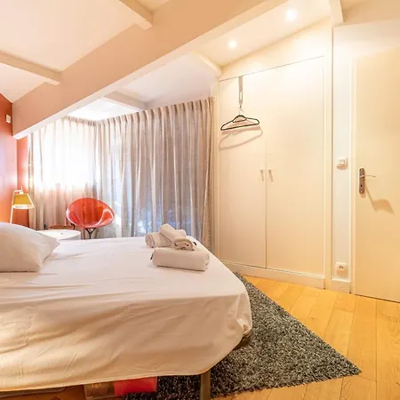 Hyper Centre - T4 With Terrace Parking Apartamento